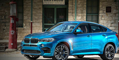 BMW отзывает 19 000 кроссоверов X6