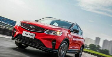 В России начали принимать заказы на кроссовер Geely Coolray