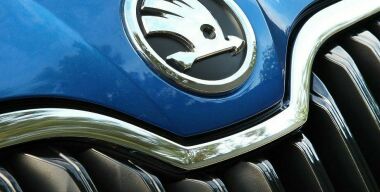 Skoda объявила о скидках до 300 000 рублей на прошлогодние машины