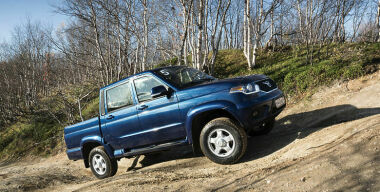 Стало известно, когда UAZ Pickup оснастят «автоматом»