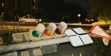 Ураган в Москве повредил несколько сотен светофоров