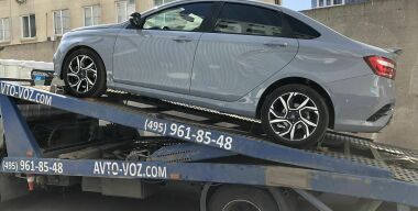 Могут ли поставить машину на штрафстоянку, если есть запрет на регистрационные действия