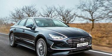 В России Hyundai Sonata получил новый мотор и сильно подешевела