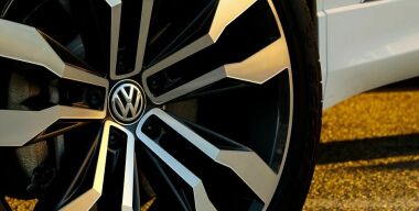 Обновленный Volkswagen Tiguan могут показать уже в марте 2020 года