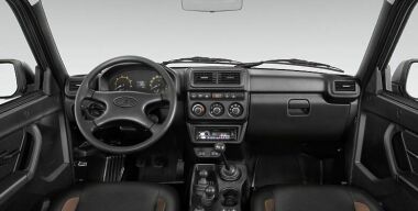 В России начали продавать обновленный и подорожавший LADA 4x4