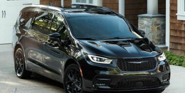 Chrysler Pacifica получил полный привод после обновления