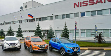 Nissan опроверг сведения об остановке завода в России