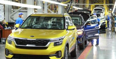 В России начали собирать компактный кроссовер KIA Seltos