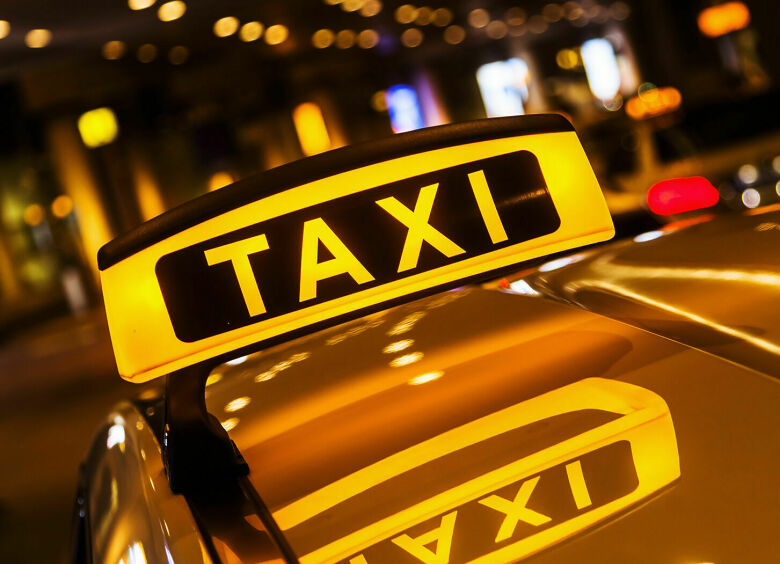 Изображение Власти решили сильно сократить количество автомобилей такси в России