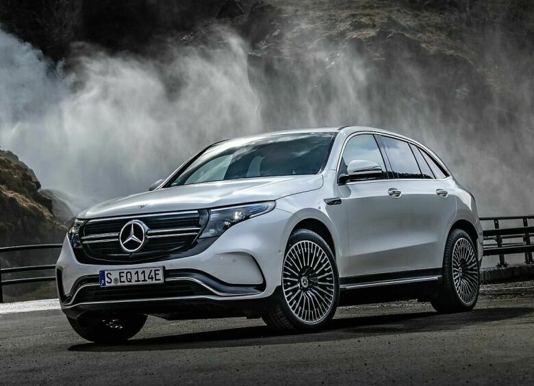 Изображение Премиальный кроссовер на батарейках: Mercedes-Benz EQC привезут в Россию