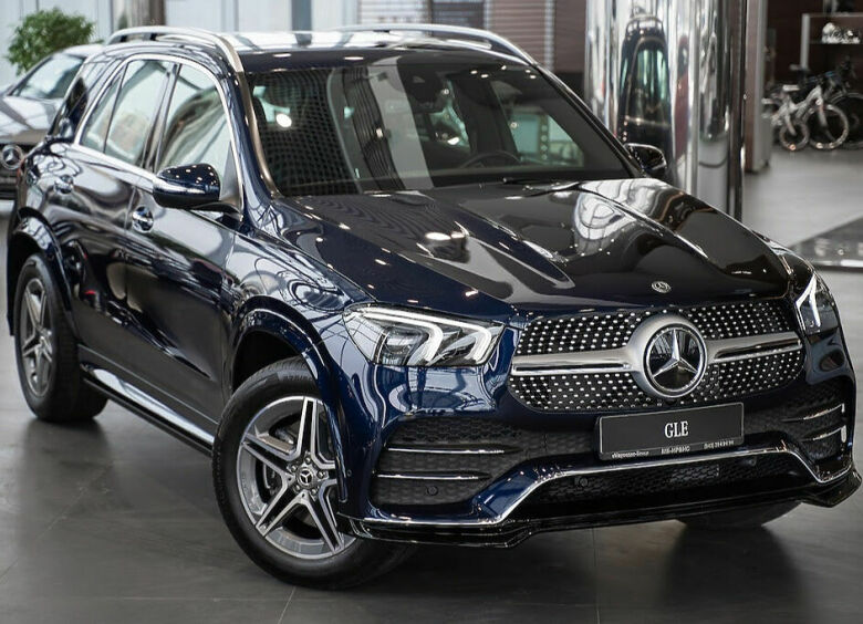 Изображение Mercedes-Benz GLE в России освежил дизайн новым обвесом