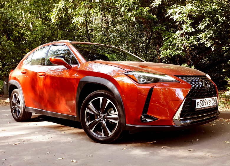 Изображение Тест-драйв Lexus UX200: стильно, модно, молодежно?