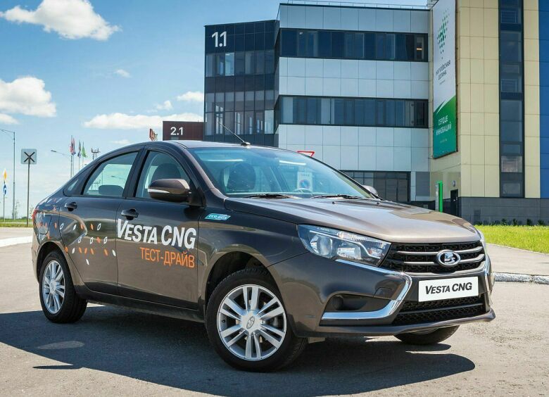 Изображение АВТОВАЗ приостановил сборку самых экономичных LADA Vesta и Largus