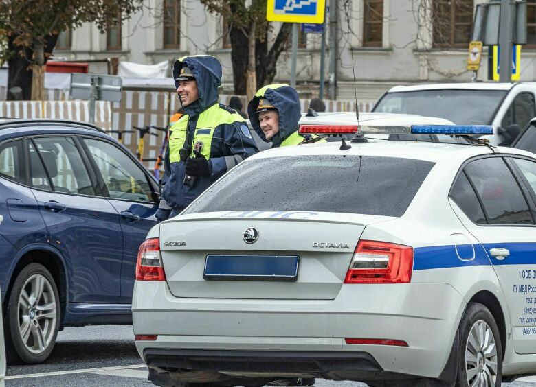 Изображение Как ГИБДД лишает прав за обгон там, где нет запрещающих знаков и разметки