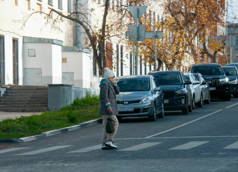 Изображение Как гаишники штрафуют водителей на пешеходном переходе