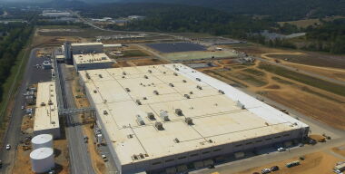 Nokian построила еще один большой завод