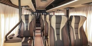 В России стартовали продажи нового Mercedes-Benz Sprinter для пассажиров