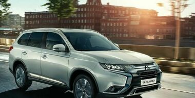 Ставки снижены: кредиты на японские кроссоверы и внедорожники дешевеют