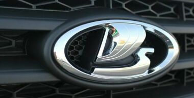 Российский авторынок поднялся до прошлогоднего уровня, но прогнозы неутешительны