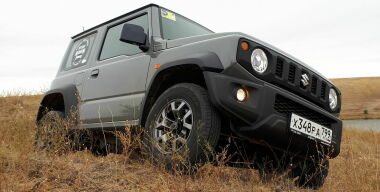 На что способен «Мини-Гелик»: первый тест-драйв нового Suzuki Jimny