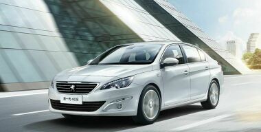 В России подорожали Peugeot 408