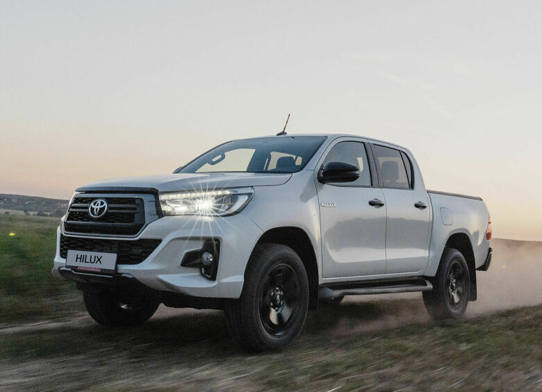 Изображение Toyota Hilux получил новую комплектацию в России