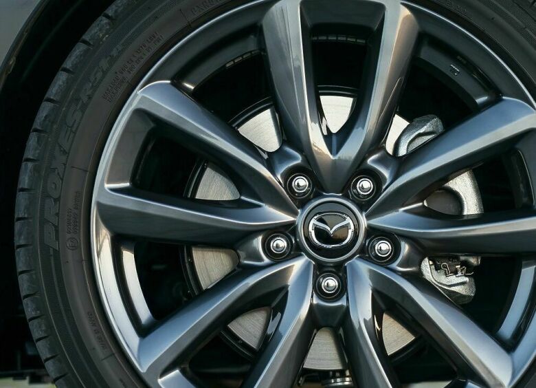 Изображение Японцы отзывают Mazda3 из-за отваливающихся колес