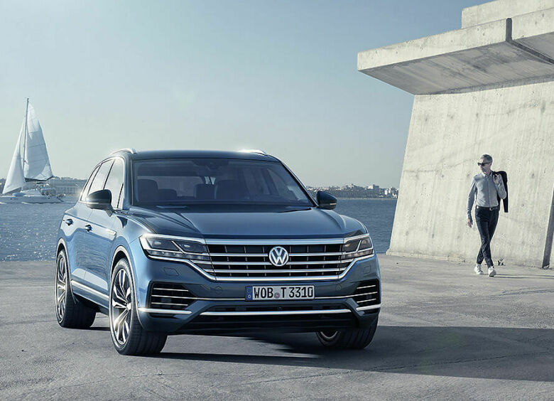 Изображение Volkswagen Touareg подешевел и получил новые опции