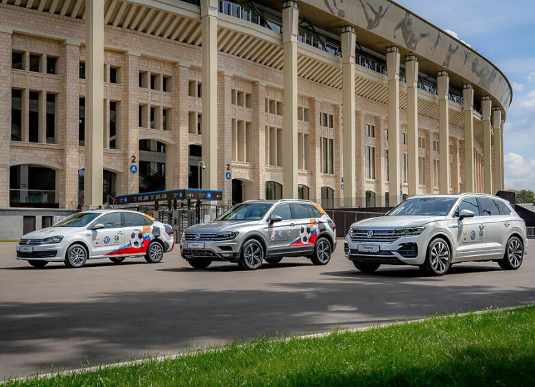 Изображение На каких автомобилях ездят игроки сборной России по футболу