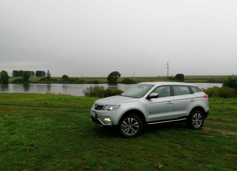 Изображение Тест-драйв обновленного Geely Atlas: с Алисой — в светлое будущее