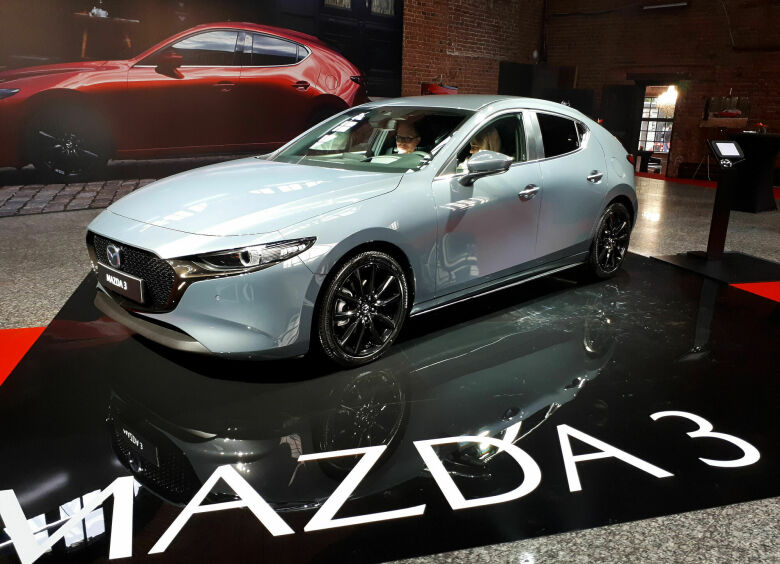 Изображение Новая Mazda3 представлена в России официально