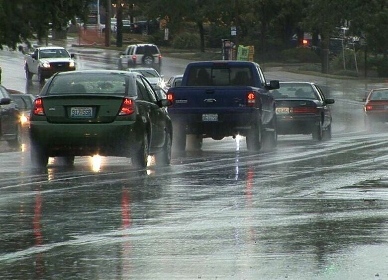 Изображение Пять главных ошибок водителя при езде в дождь