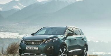 У чужих жен мигрени не бывает: видео тест-драйв Peugeot 5008