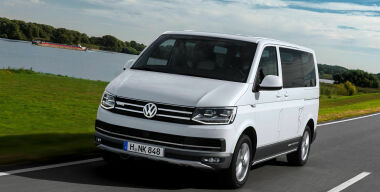 В России приглашают в техцентры 2500 владельцев Volkswagen Multivan