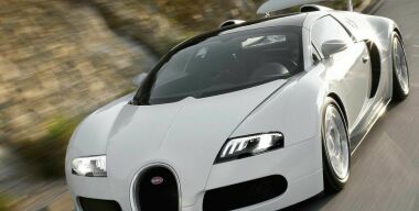 Почему Минпромторг не обложил «налогом на роскошь» ряд дорогущих авто