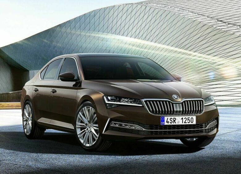 Изображение Skoda Superb подешевел после обновления