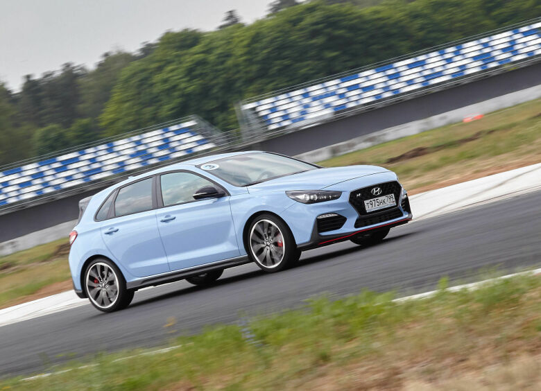 Изображение Первый тест-драйв «горячего» Hyundai i30 N: пионерский привет от Себастьена Леба