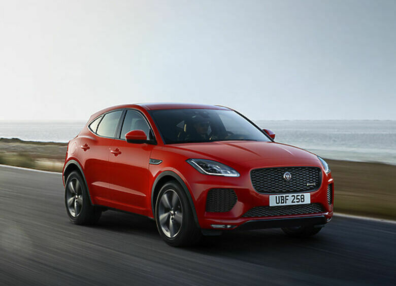 Изображение В России представили Jaguar E-Pace в «клетчатой» спецверсии