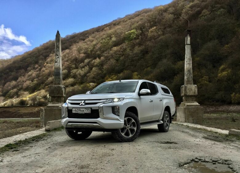 Изображение Первый российский тест-драйв нового Mitsubishi L200: «тритон» на пару тонн