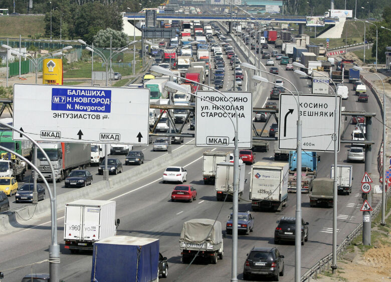 Изображение На российских автомагистралях предложили сузить крайние левые полосы