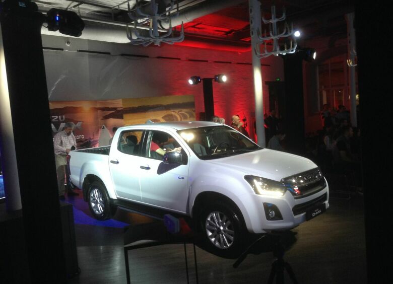 Изображение Объявлены цены на обновленный пикап Isuzu D-Max