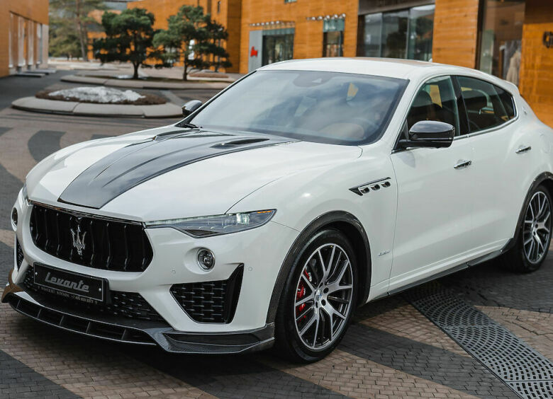 Изображение Кроссовер Maserati Levante стал страшнее