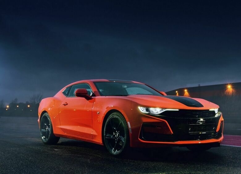 Изображение Chevrolet Camaro обновился, но не подорожал