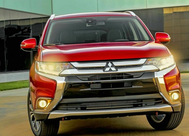 Изображение Какие автомобили Mitsubishi разлетаются в России, как горячие пирожки