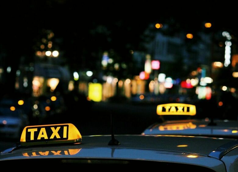 Изображение Эксперты выяснили, кто больше всего тратит денег на такси