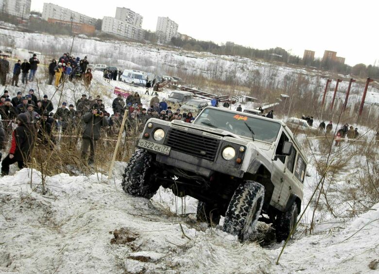Изображение 3 примера самого опасного автотюнинга в России