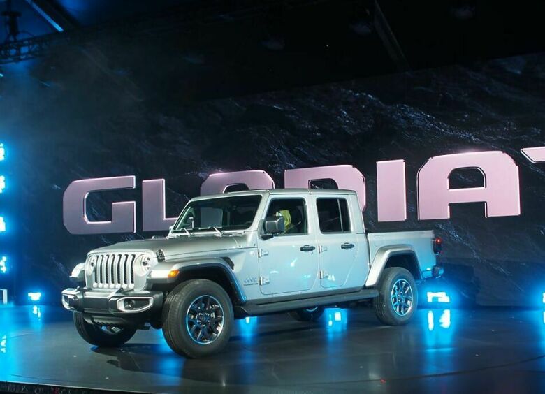 Изображение Названы сроки появления в России нового пикапа Jeep Gladiator