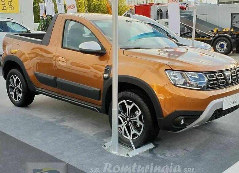 Изображение Renault Duster стал пикапом