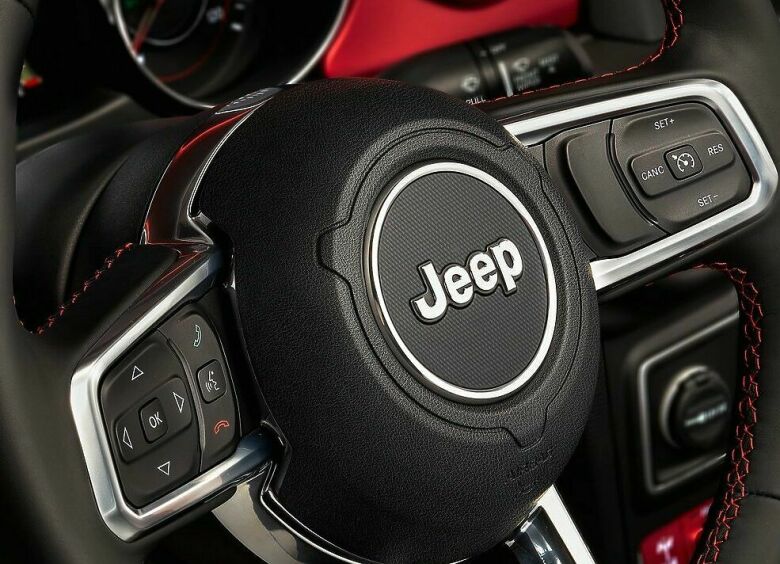 Изображение «И полетели клапана и вкладыши»: Jeep отзывает в России 312 автомобилей
