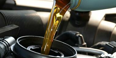 Почему большинство синтетических масел для машины не является настоящей синтетикой